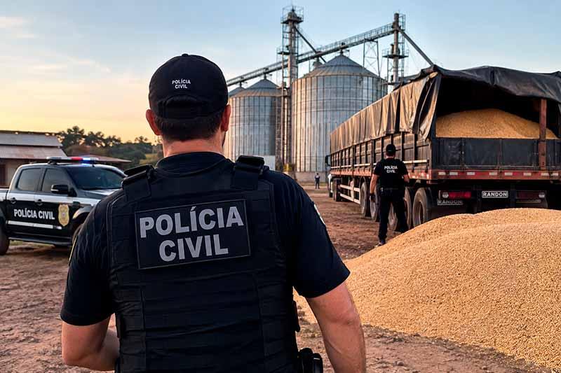 OPERAÇÃO ZIRA’A – Polícia Civil cumpre ordens judiciais em investigação sobre furto de cargas de soja no Oeste de MT
