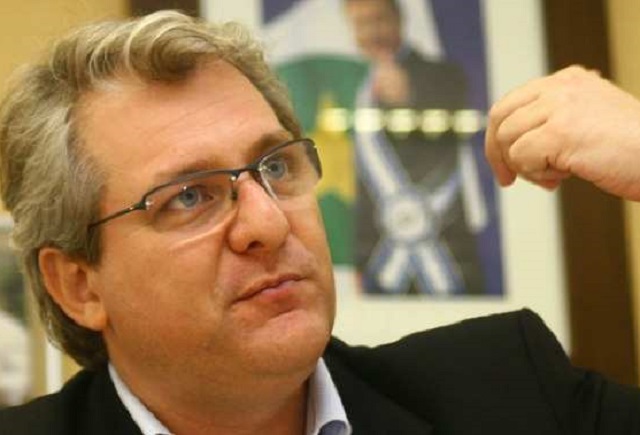 Justiça suspende bloqueio de até R$ 23,8 milhões em bens de ex-secretário de Mato Grosso