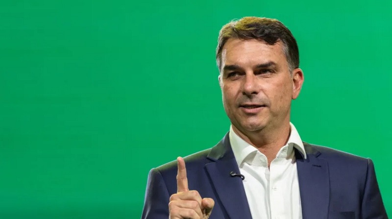 Entidades europeias veem riscos geopolítico, ambiental e comercial se Flávio Bolsonaro vencer