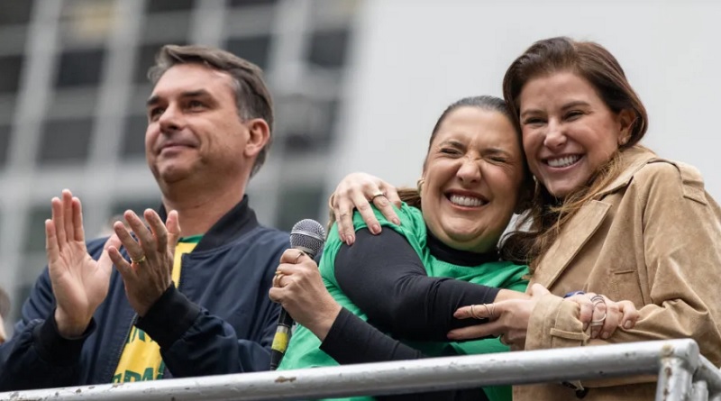 Coordenadora de Flávio sugere trocar servidores por IA e reduzir concurso