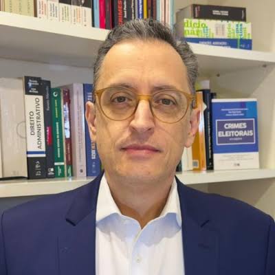 Presidente não é chefe de polícia: promessas e a Constituição que Lula e Flávio preferem esquecer