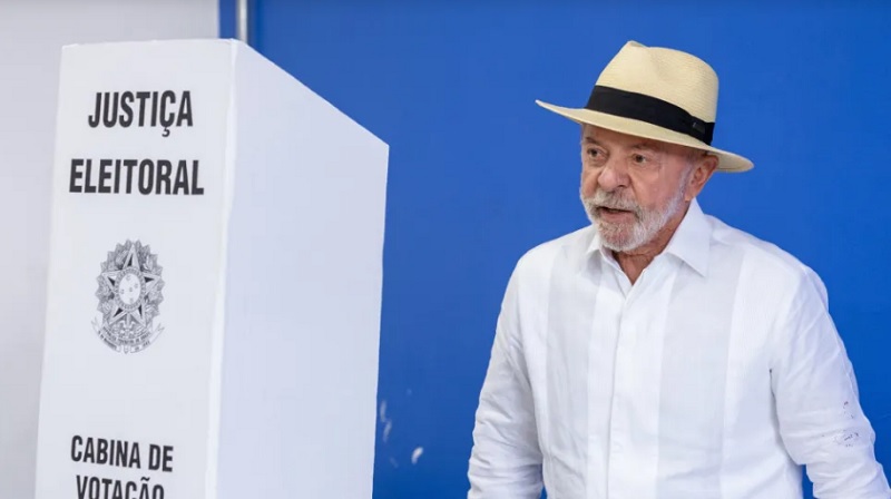 Lula vota em São Bernardo do Campo, São Paulo