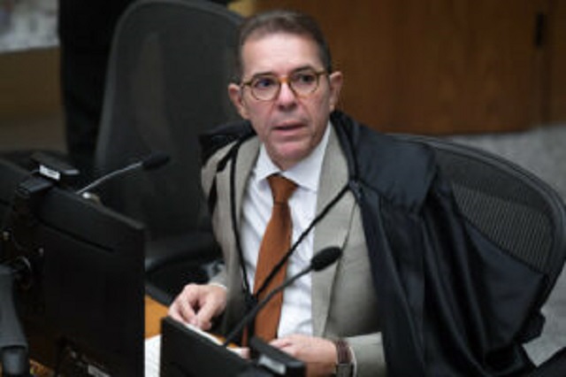 GUIA PRÁTICO -Ministro do STJ classifica hipóteses de prisão preventiva domiciliar