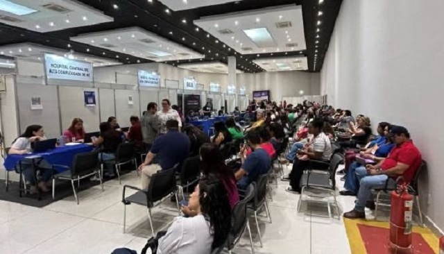 Cuiabá terá feira com mais de 3 mil vagas de emprego nesta quinta-feira (29)